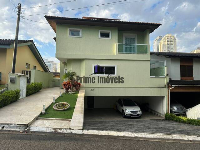 #10 - Casa para Venda em Santana de Parnaíba - SP